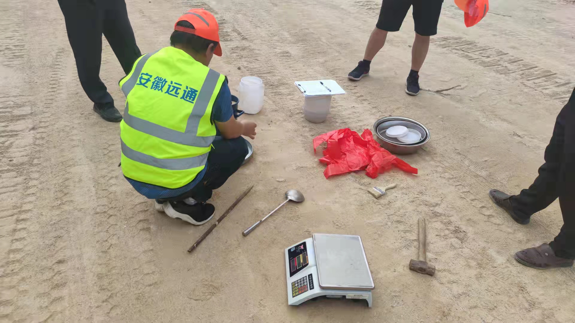 潛山和平路現(xiàn)場(chǎng)檢測(cè)