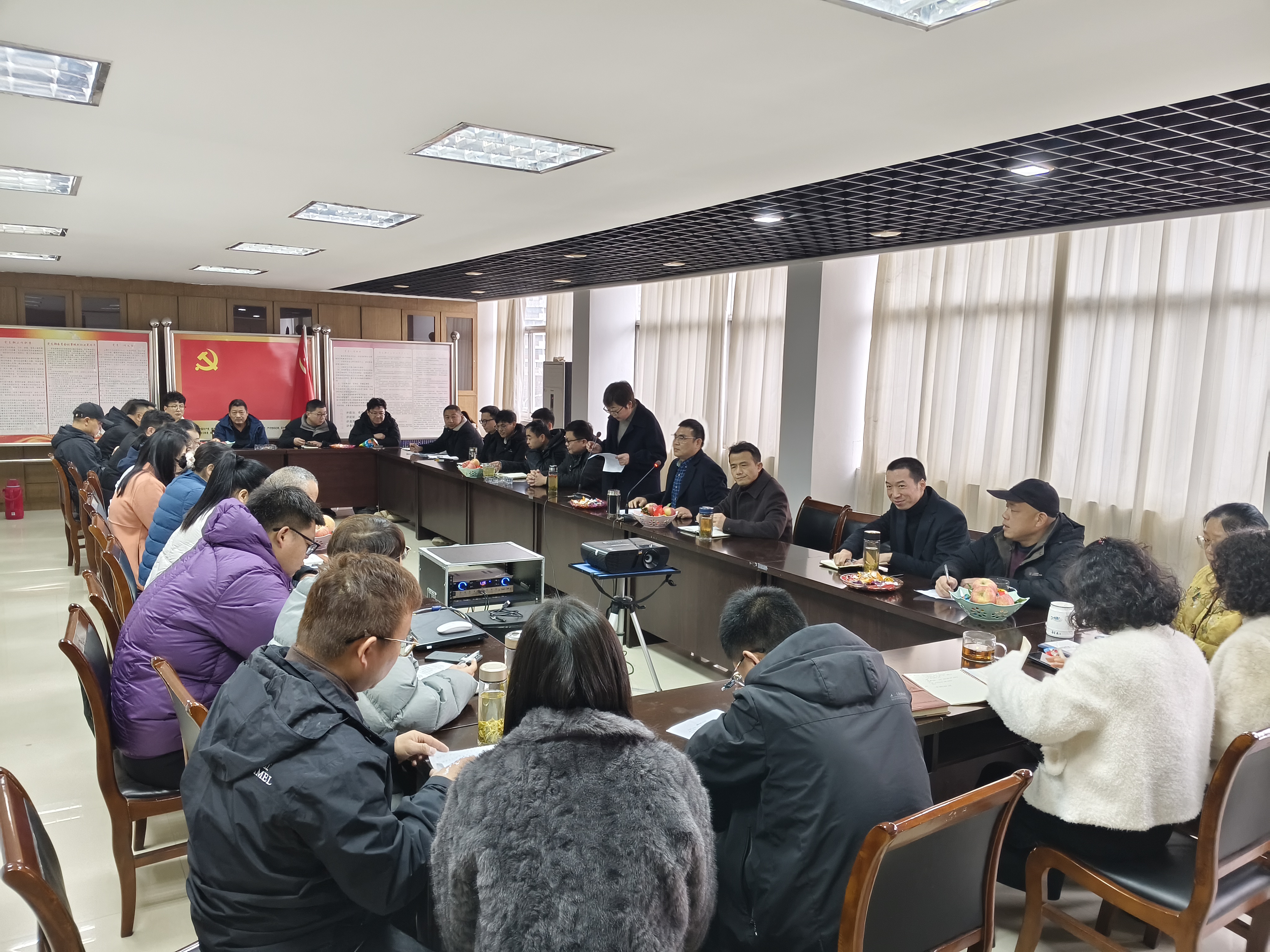 龍馬精神迎新歲,奮蹄揚(yáng)鞭啟新程!